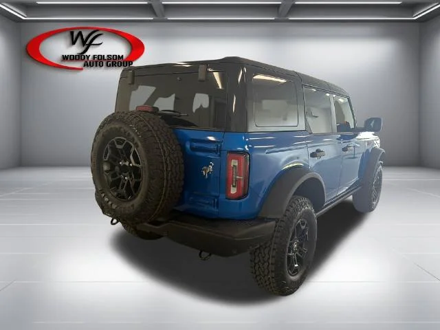 New 2026 Velocity Blue Metallic Ford Badlands® image 25