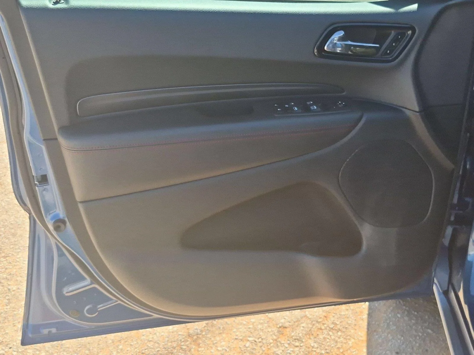 Used 2023 Frostbite Pearlcoat Dodge R/T Plus image 15