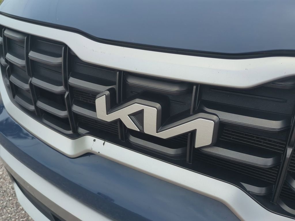 2023 Kia Telluride S - Photo 13