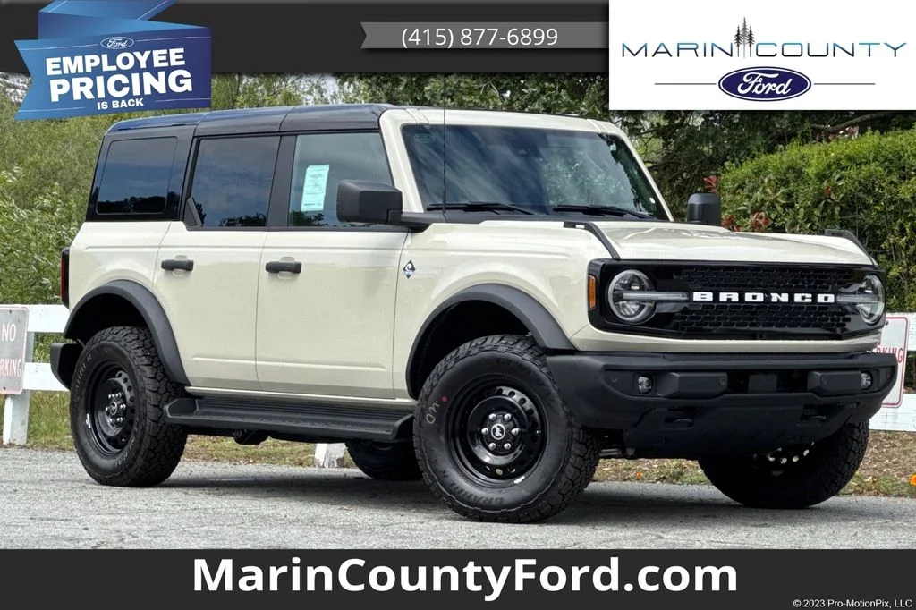 2026 Ford Bronco Outer Banks 4x4's photo
