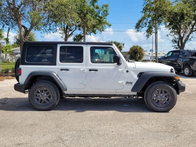 New 2025 Bright White Clear-Coat Exterior Paint Jeep Sport S image 5