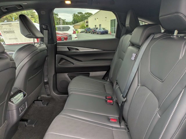 New 2027 BLACK OBSIDIAN INFINITI Luxe AWD image 14