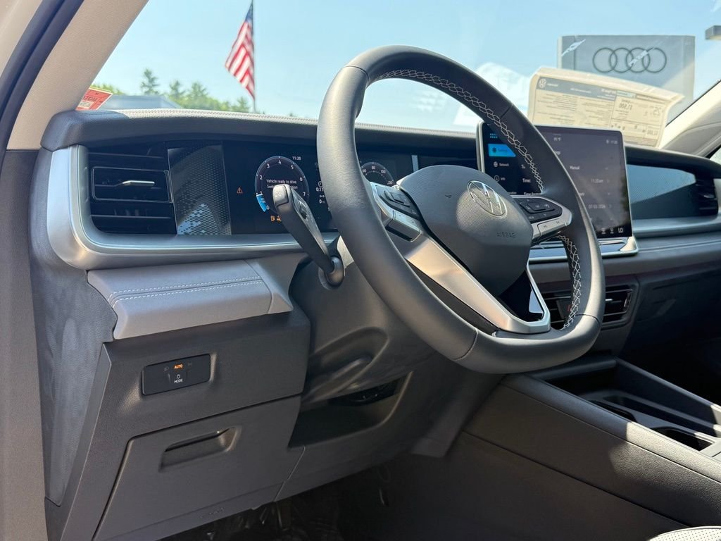 New 2026 White Volkswagen 2.0T SE image 28