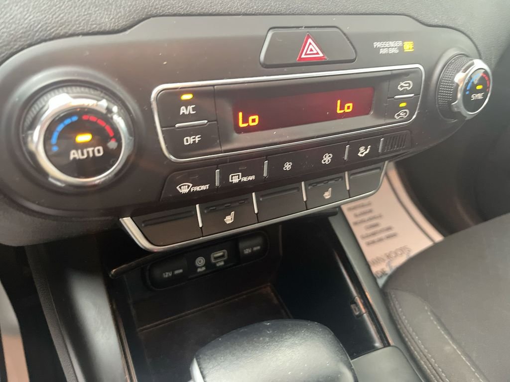 Used 2020 Black Kia LX image 22