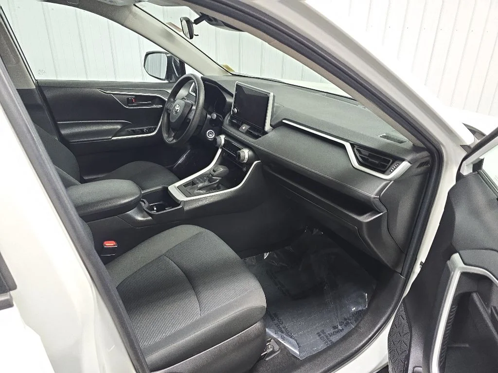 Used 2023 White Toyota LE image 15