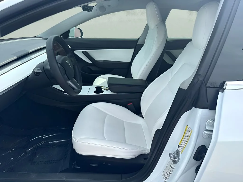 Used 2020 White Tesla Long Range image 8