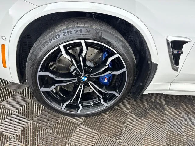 Used 2024 White BMW M image 26