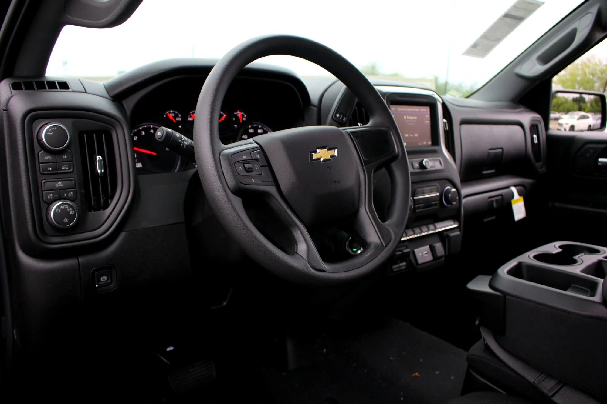 2026 Chevrolet Silverado 1500 Custom - Photo 6