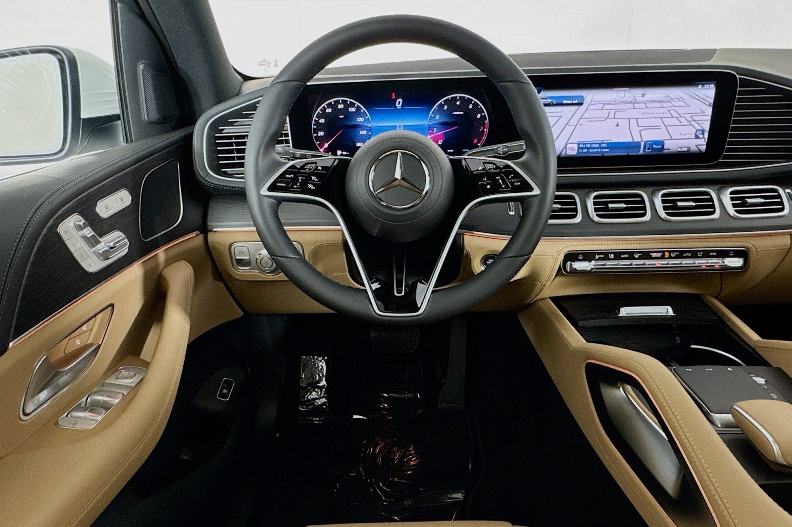 New 2026 Polar White Mercedes-Benz GLE 350 SUV image 4