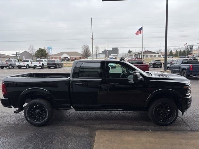 New 2026 Diamond Black Crystal Pearl-Coat Exterior Paint RAM Limited image 9