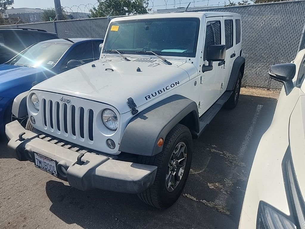 Used 2015 White Jeep Unlimited Rubicon image 4