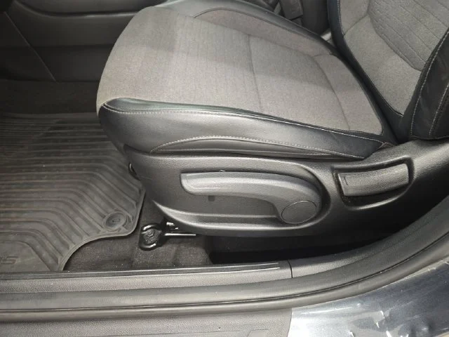 Used 2021 Gravity Gray Kia S image 33
