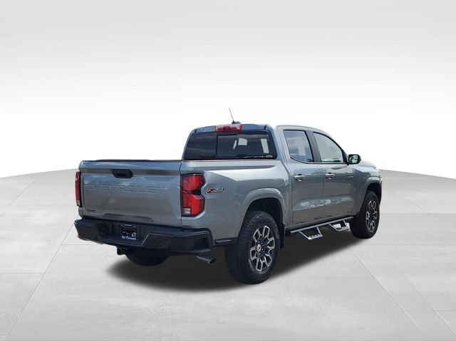 2026 Chevrolet Colorado Z71 - Photo 3