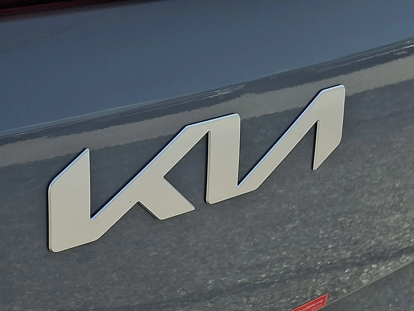 New 2027 Silver Kia LXS image 22
