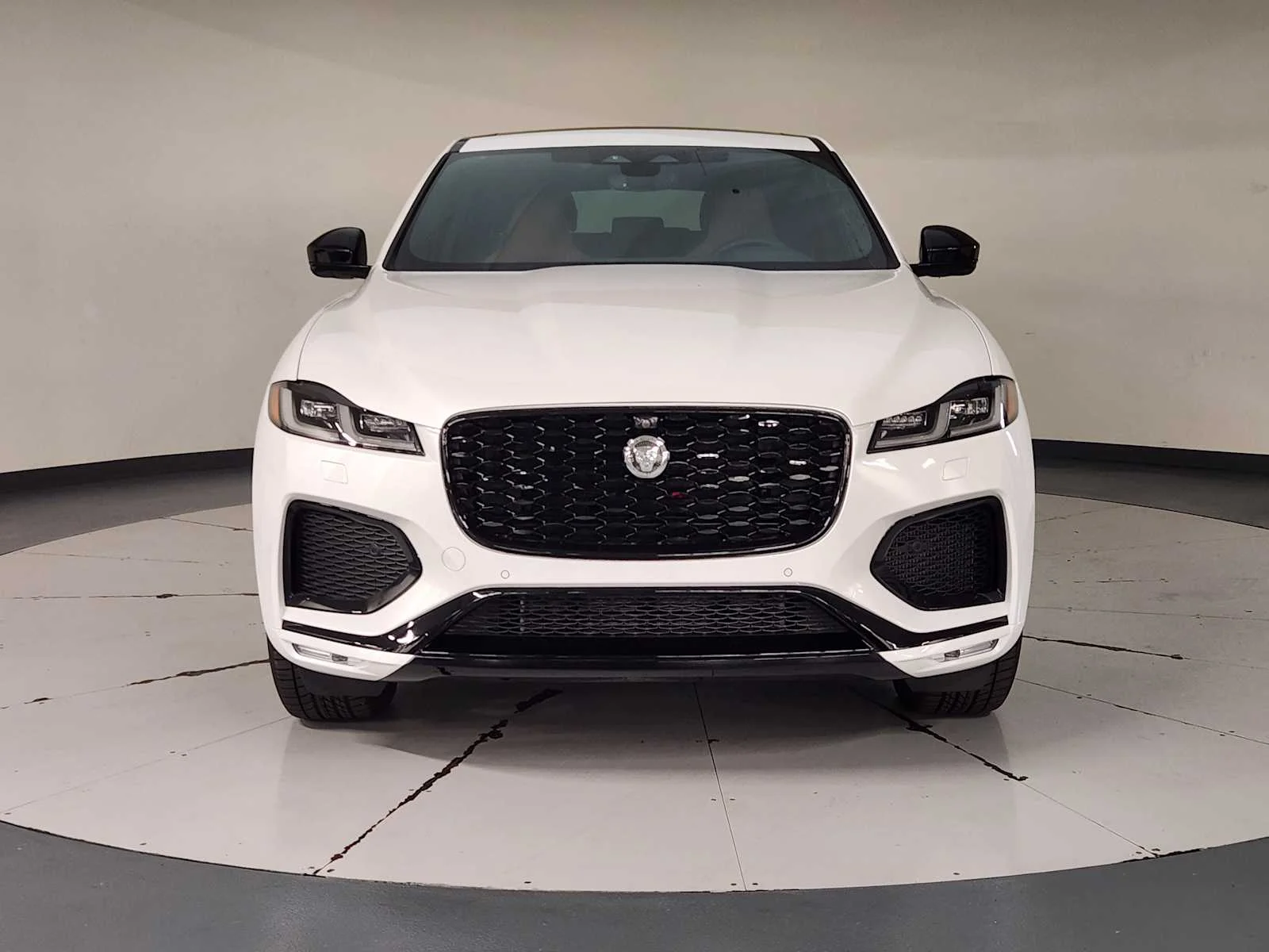 2026 Jaguar F-Pace R-Dynamic S - Photo 16