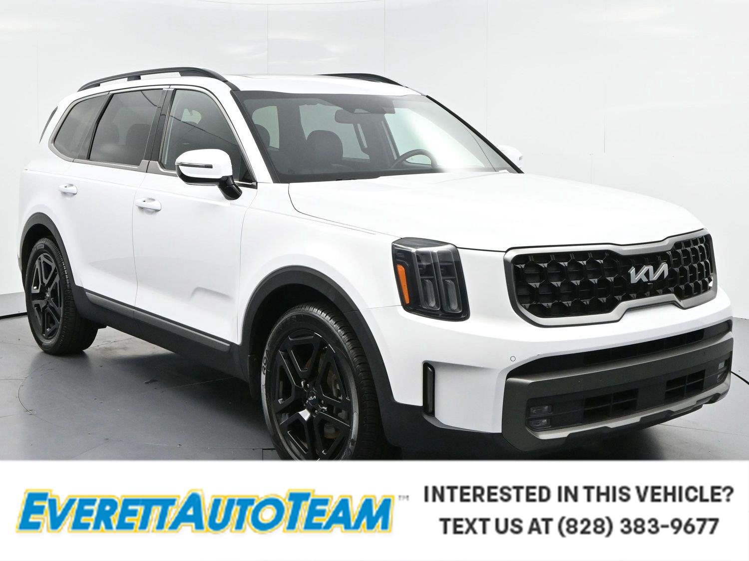 Used 2023 Glacial White Pearl Kia SX X-Line image 1
