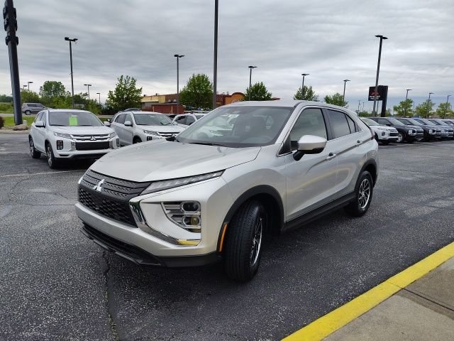 New 2026 Gray Mitsubishi ES image 3