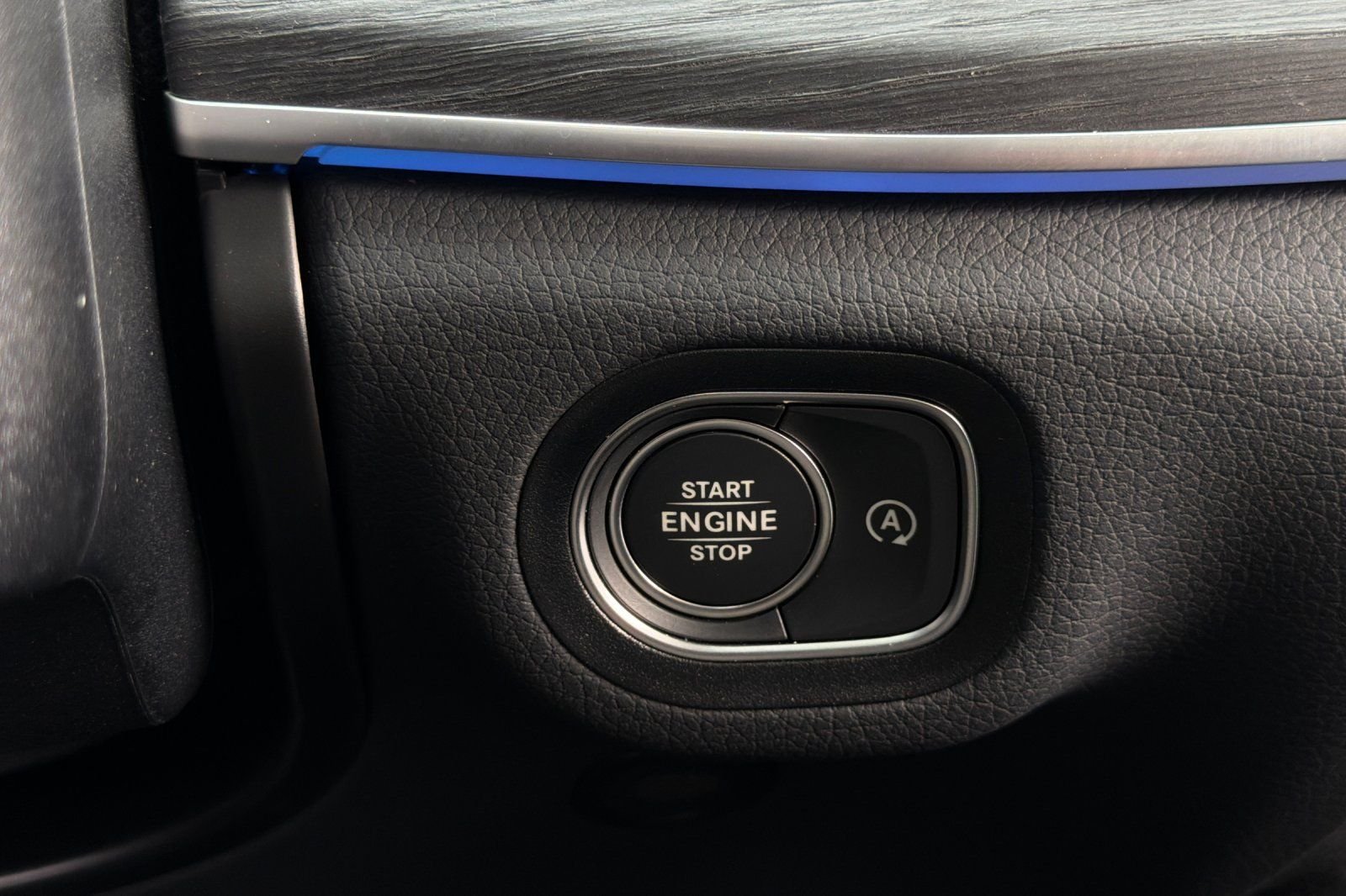 Certified Used 2026 Black Mercedes-Benz GLS 450 image 25