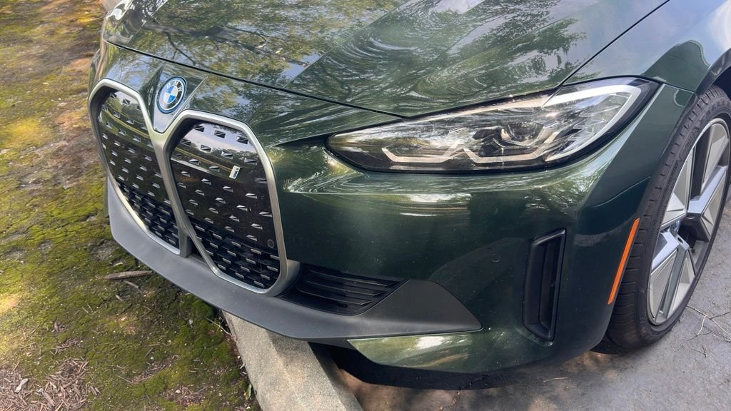 Used 2023 San Remo Green Metallic BMW eDrive35 image 11
