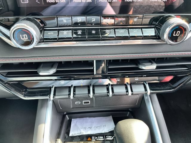 2026 Chevrolet Colorado Z71 Black at Solomon Chevrolet