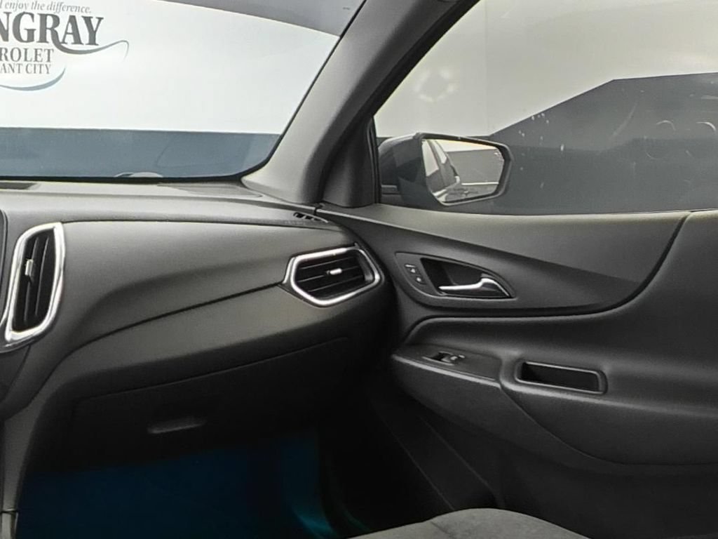 2022 Chevrolet Equinox LT - Photo 11