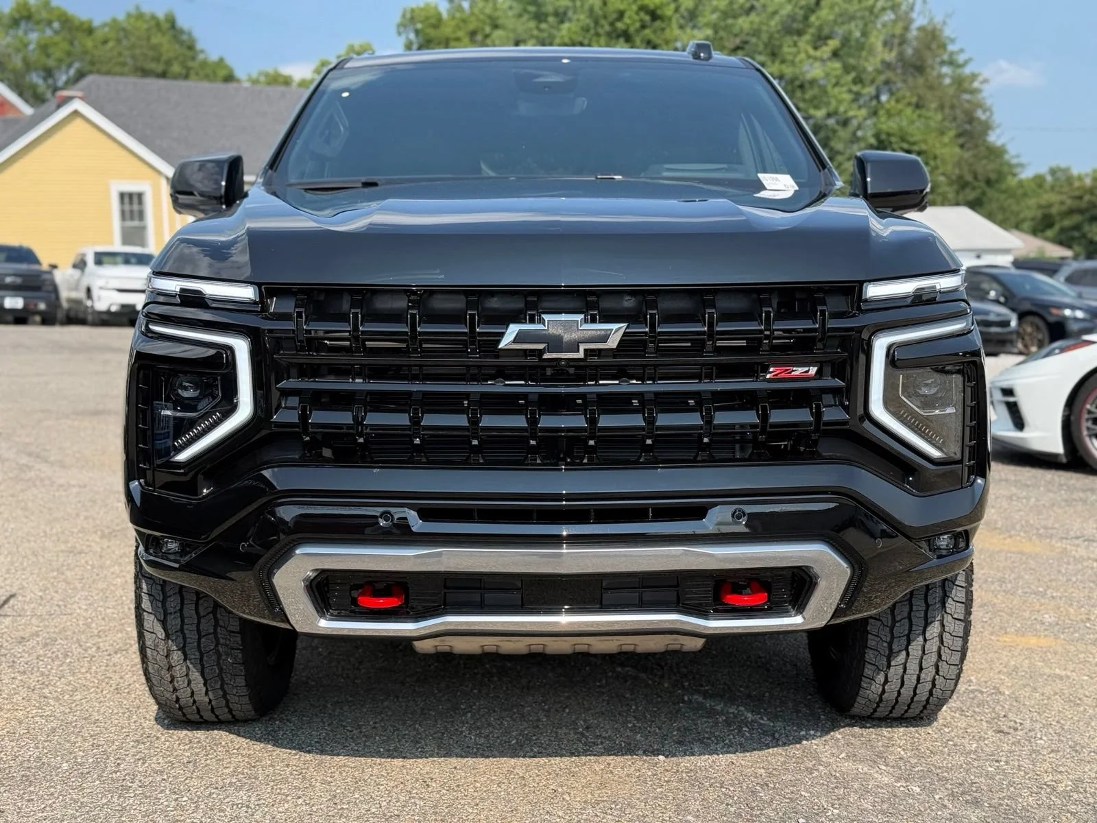 2026 Chevrolet Tahoe Z71 - Photo 3