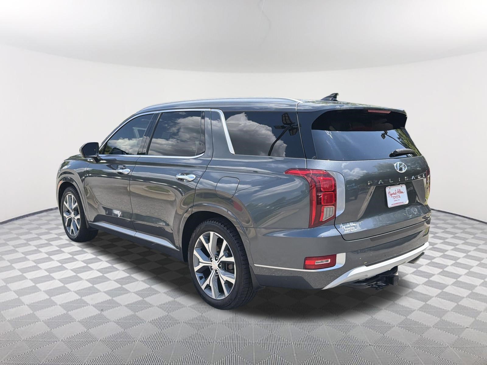 Used 2021 Steel Graphite Hyundai Limited image 14