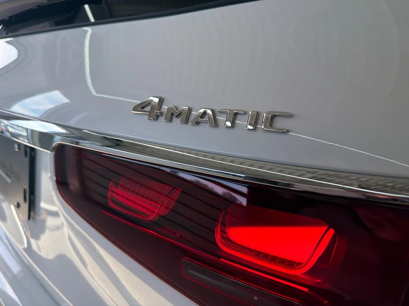 New 2026 White Mercedes-Benz Gls 450 4matic Suv image 34