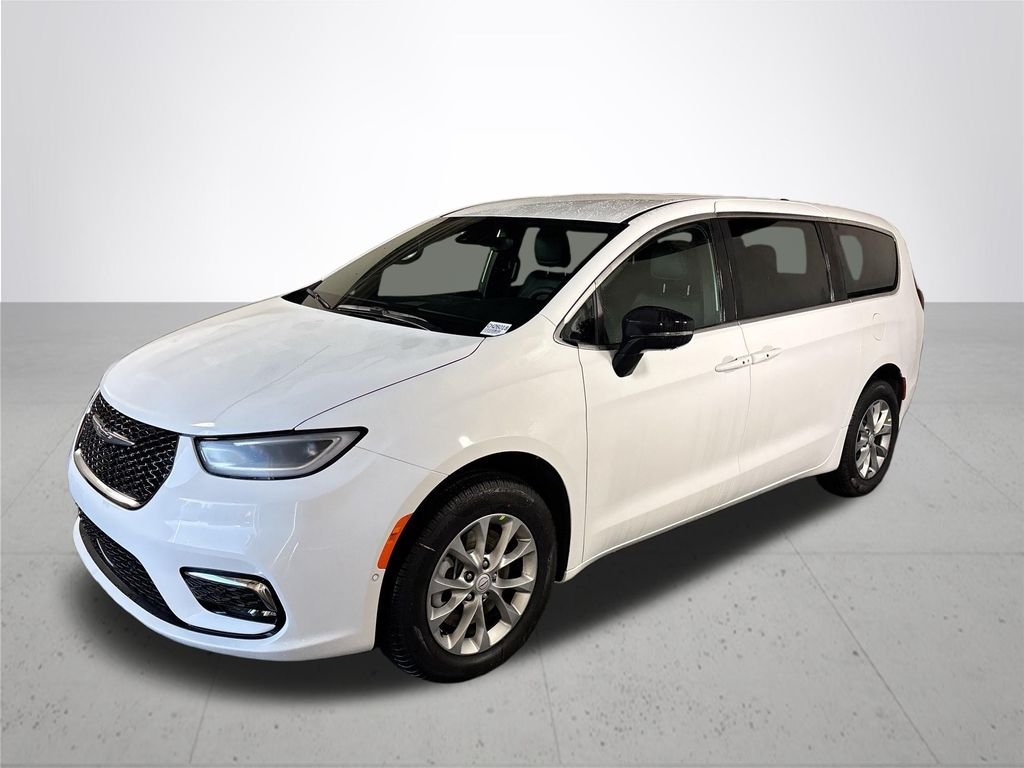 New 2026 Bright White Clear-Coat Exterior Paint Chrysler Select image 2