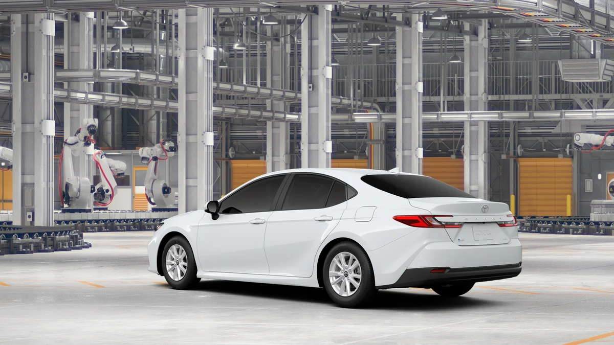 New 2026 Ice Cap Toyota LE image 6