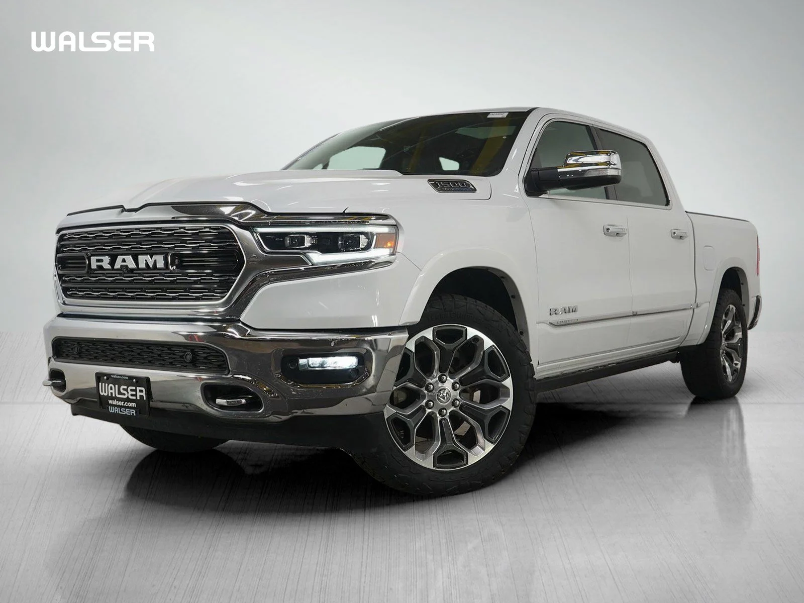 2022 RAM 1500 Limited Crew Cab 4x4 5'7" Box's photo