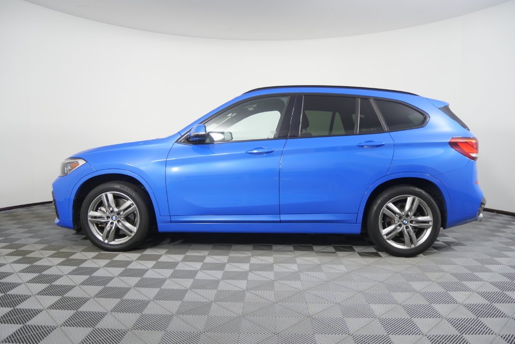 Used 2021 Misano Blue Metallic BMW xDrive28i image 7