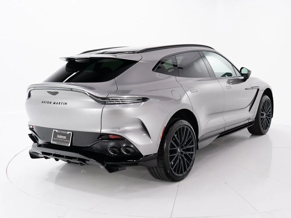 New 2026 Q Spirit Silver Aston Martin 707 image 5
