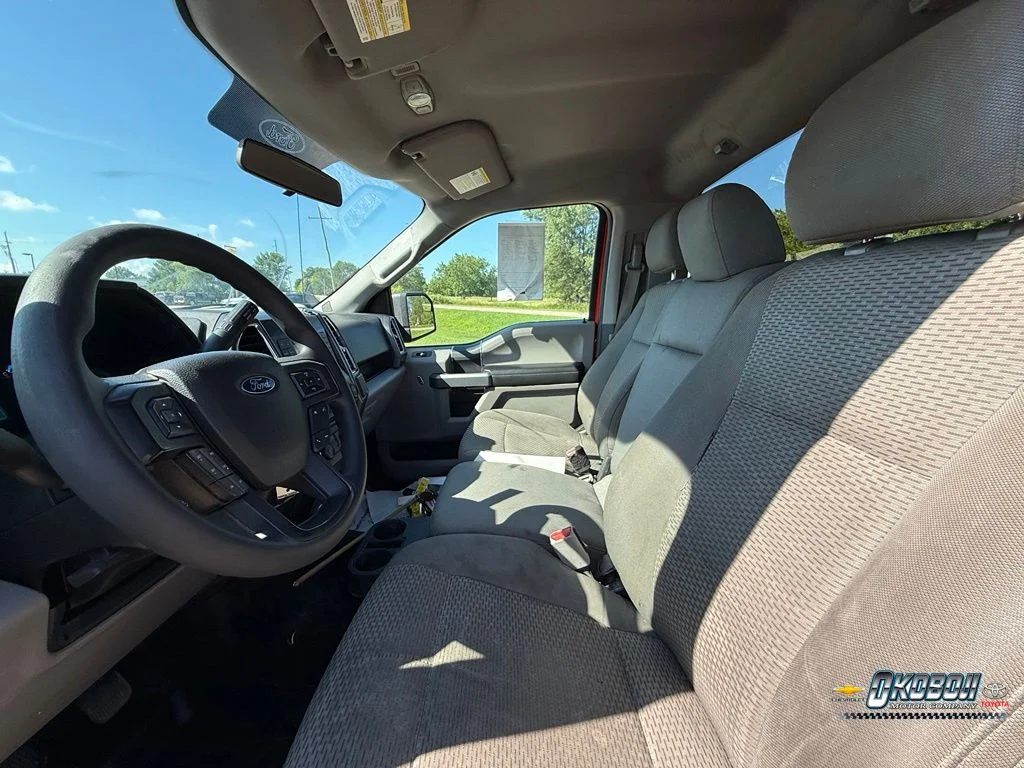 Used 2016 Red Ford XLT image 15
