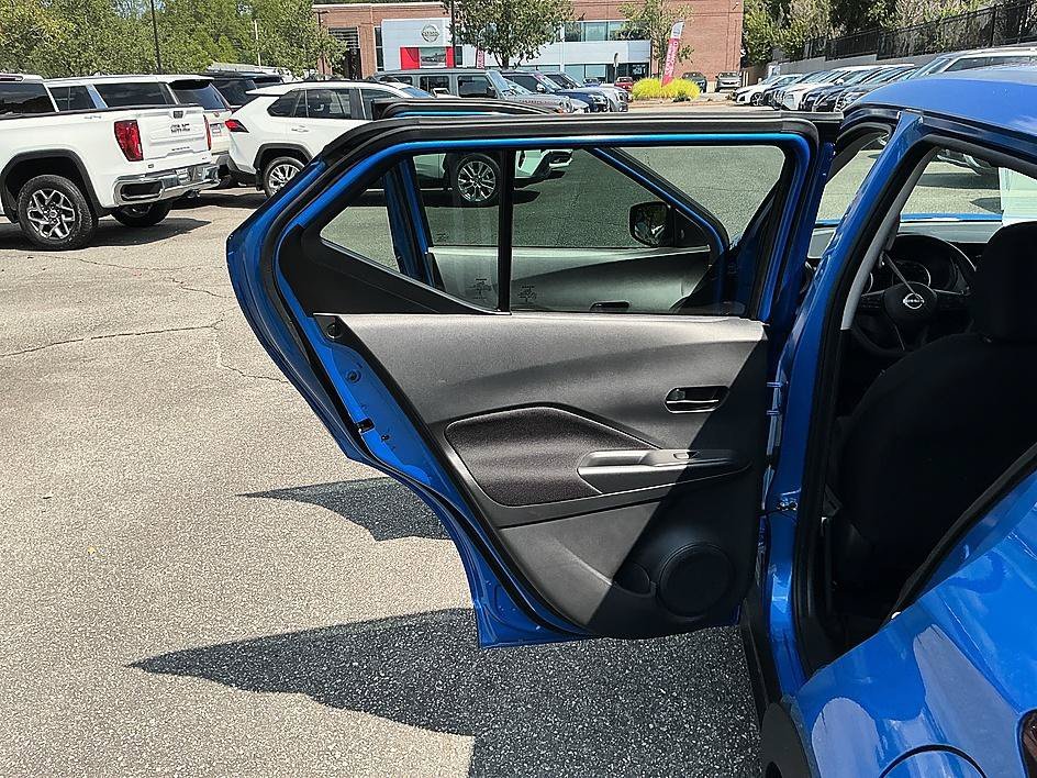 Used 2025 Electric Blue Metallic Nissan S image 22