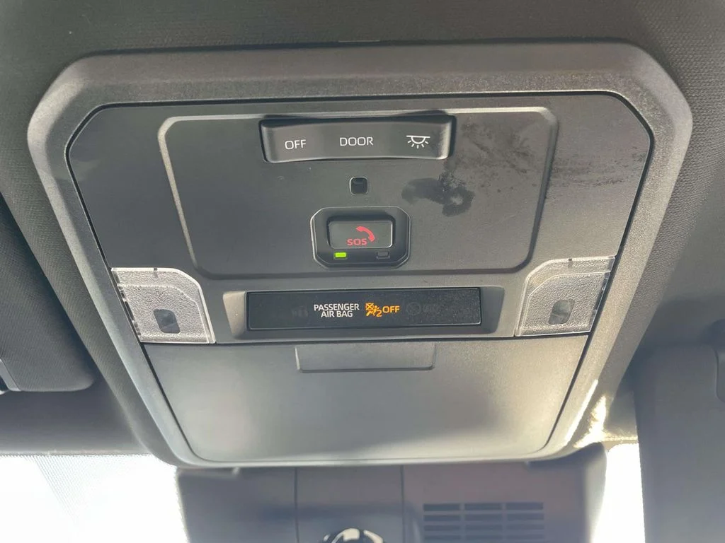 2026 Toyota Tacoma SR5 - Photo 22