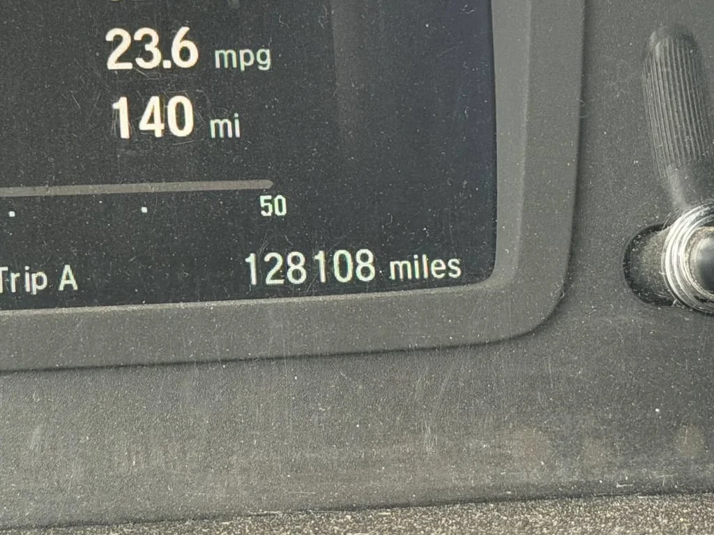 Used 2018 Gray Honda Elite image 5