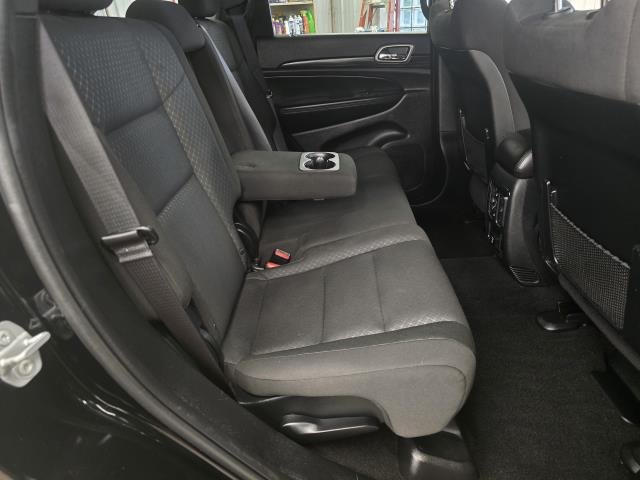 Used 2021 Diamond Black JEEP LAREDO image 12