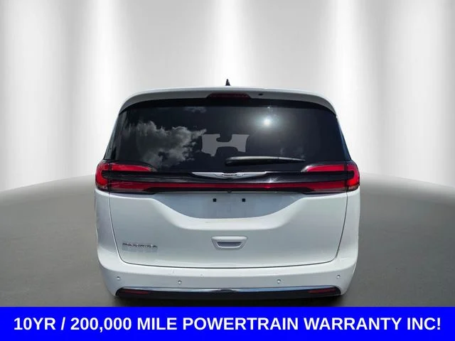 Used 2024 Bright White Clearcoat Chrysler Touring L image 4