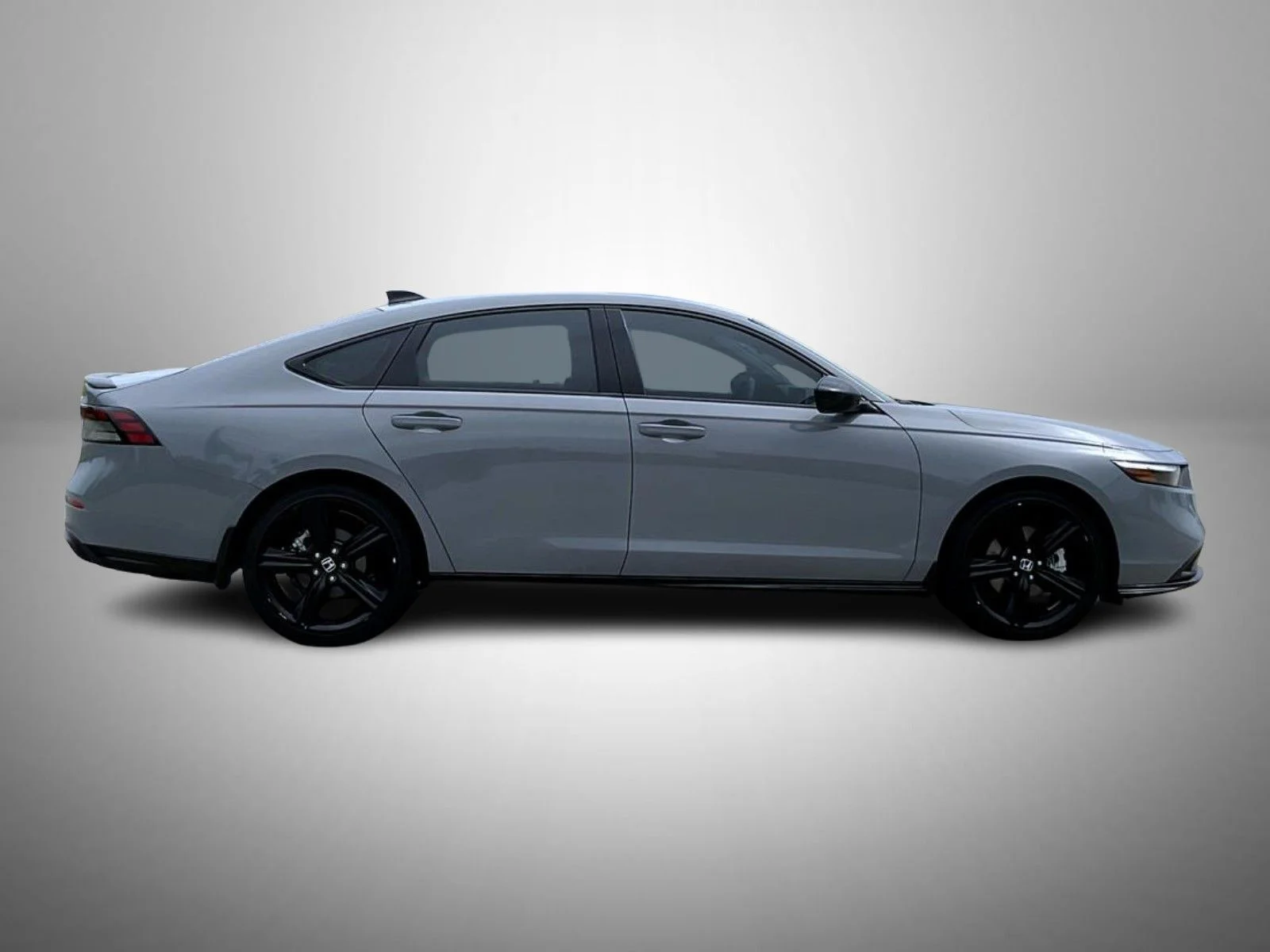 Used 2025 Gray Honda Sport-L image 4