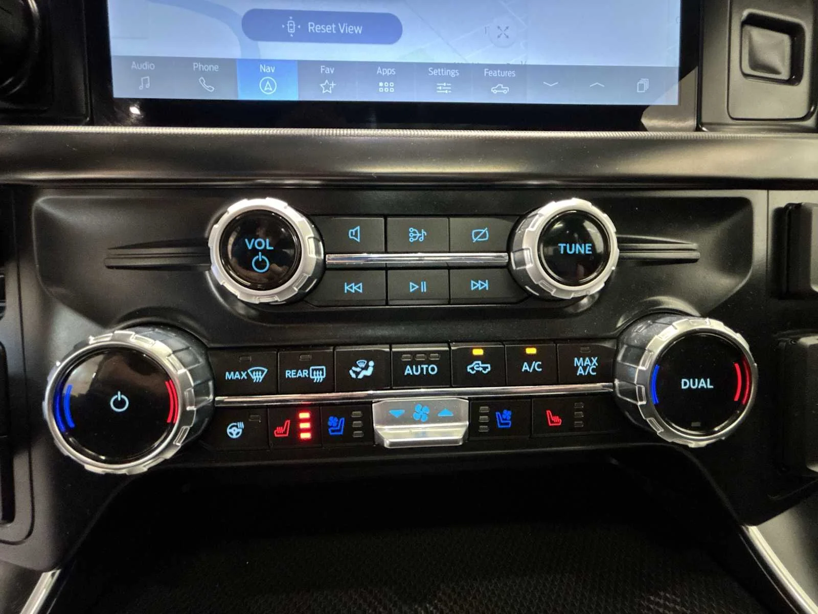 Used 2024 Agate Black Metallic Ford Raptor image 17