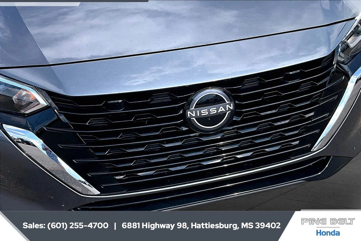Used 2025 Gun Metallic Nissan SV image 21