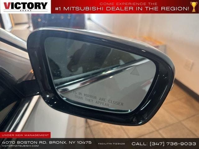Used 2022 White BMW 530i image 12