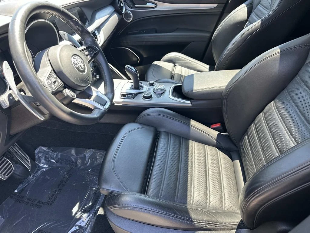 Used 2022 Ocra GT Tri-Coat Alfa Romeo Veloce image 19