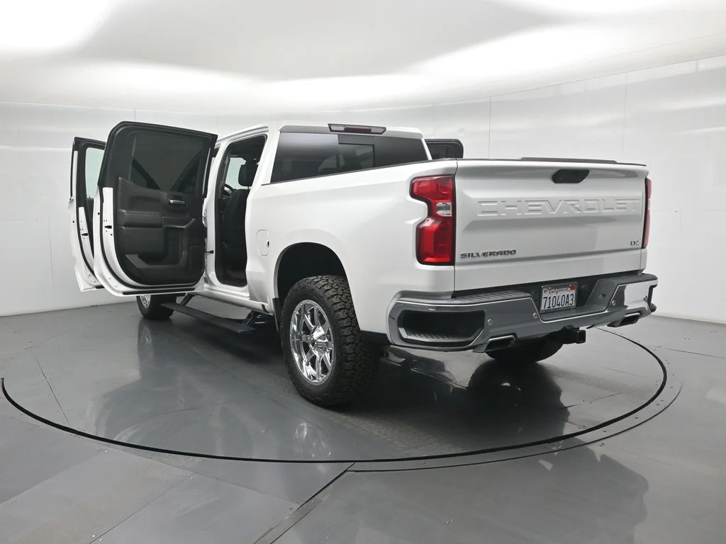 Used 2019 Beige Chevrolet LTZ image 32