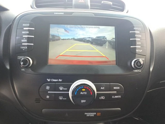 Used 2019 Red Kia Plus image 12