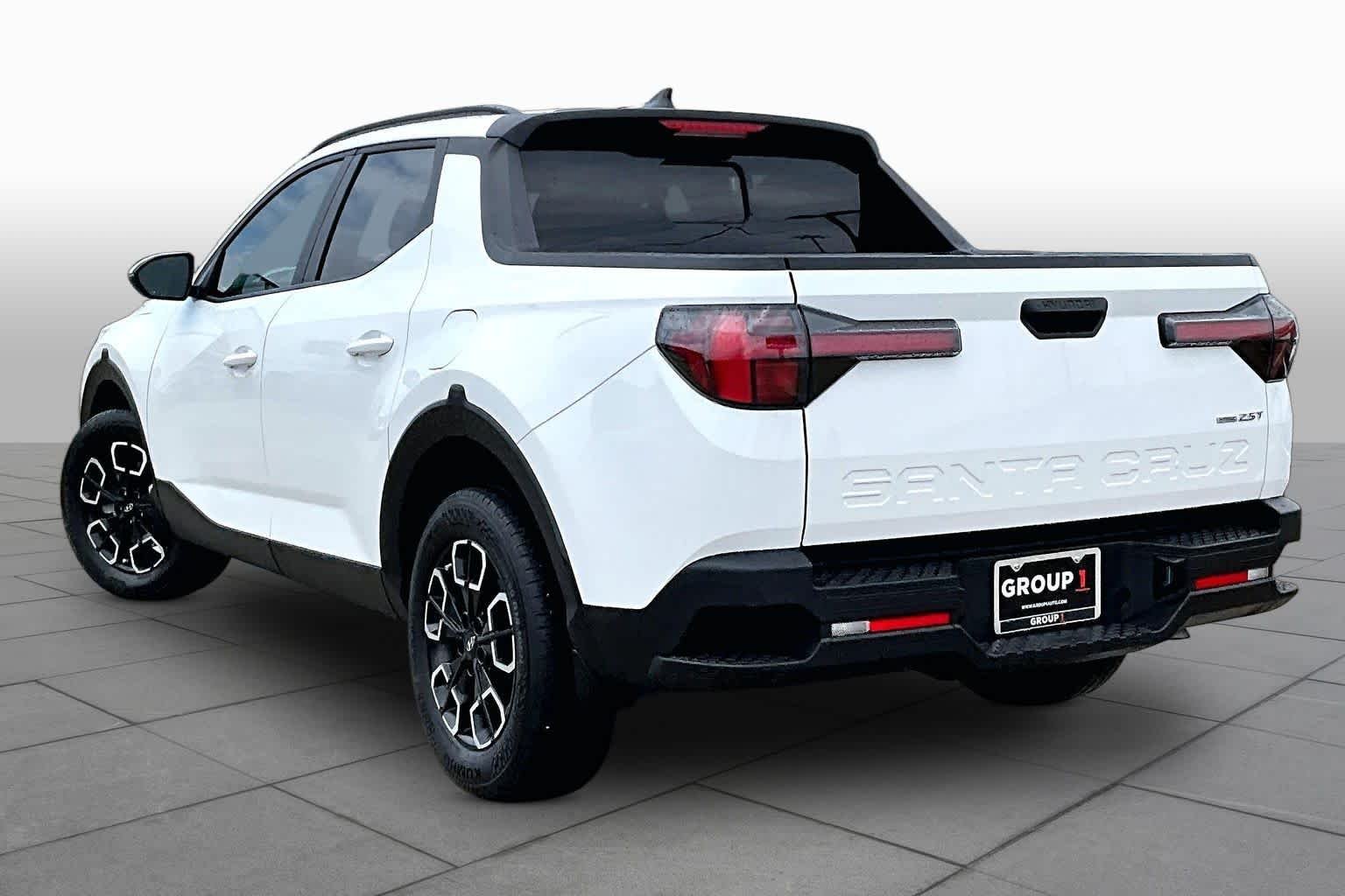 Used 2022 Ice White Hyundai SEL Premium image 12