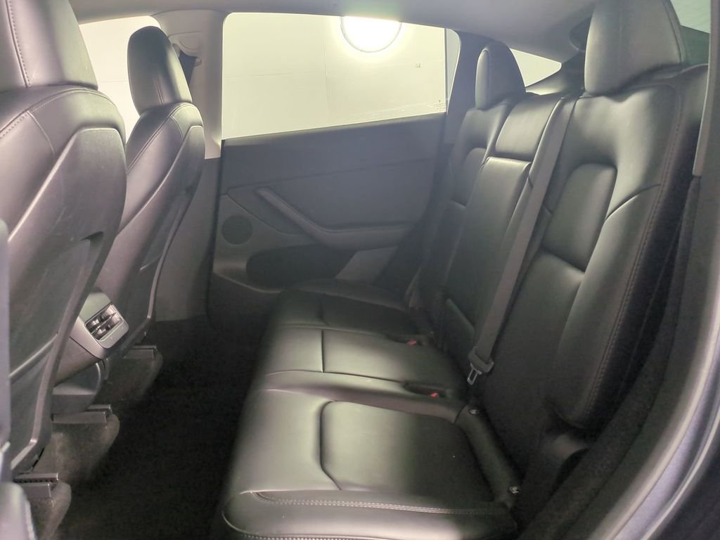 2023 Tesla Model Y Long Range - Photo 16