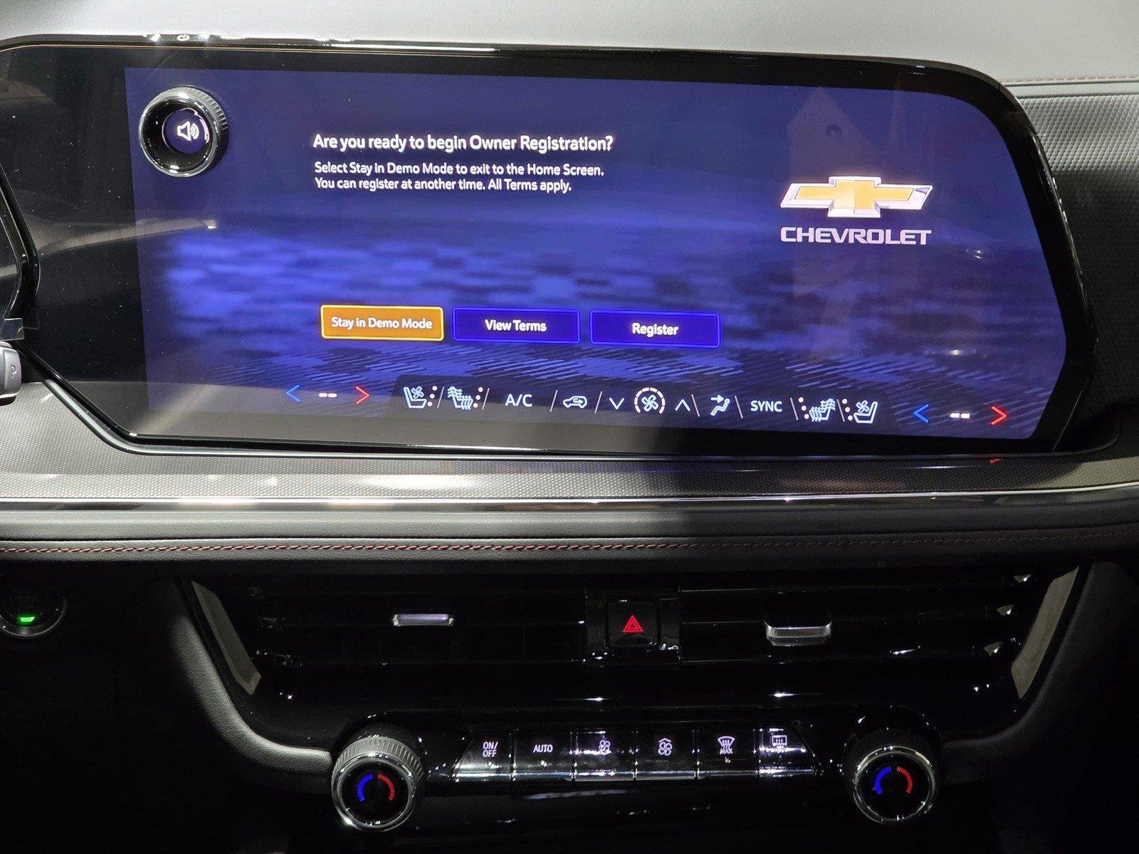 2027 Chevrolet Suburban RST - Photo 29