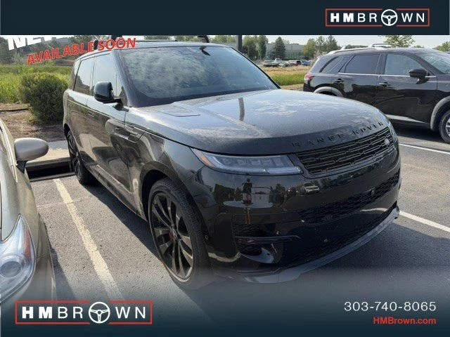 Used 2024 Santorini Black Metallic Land Rover Dynamic SE image 1